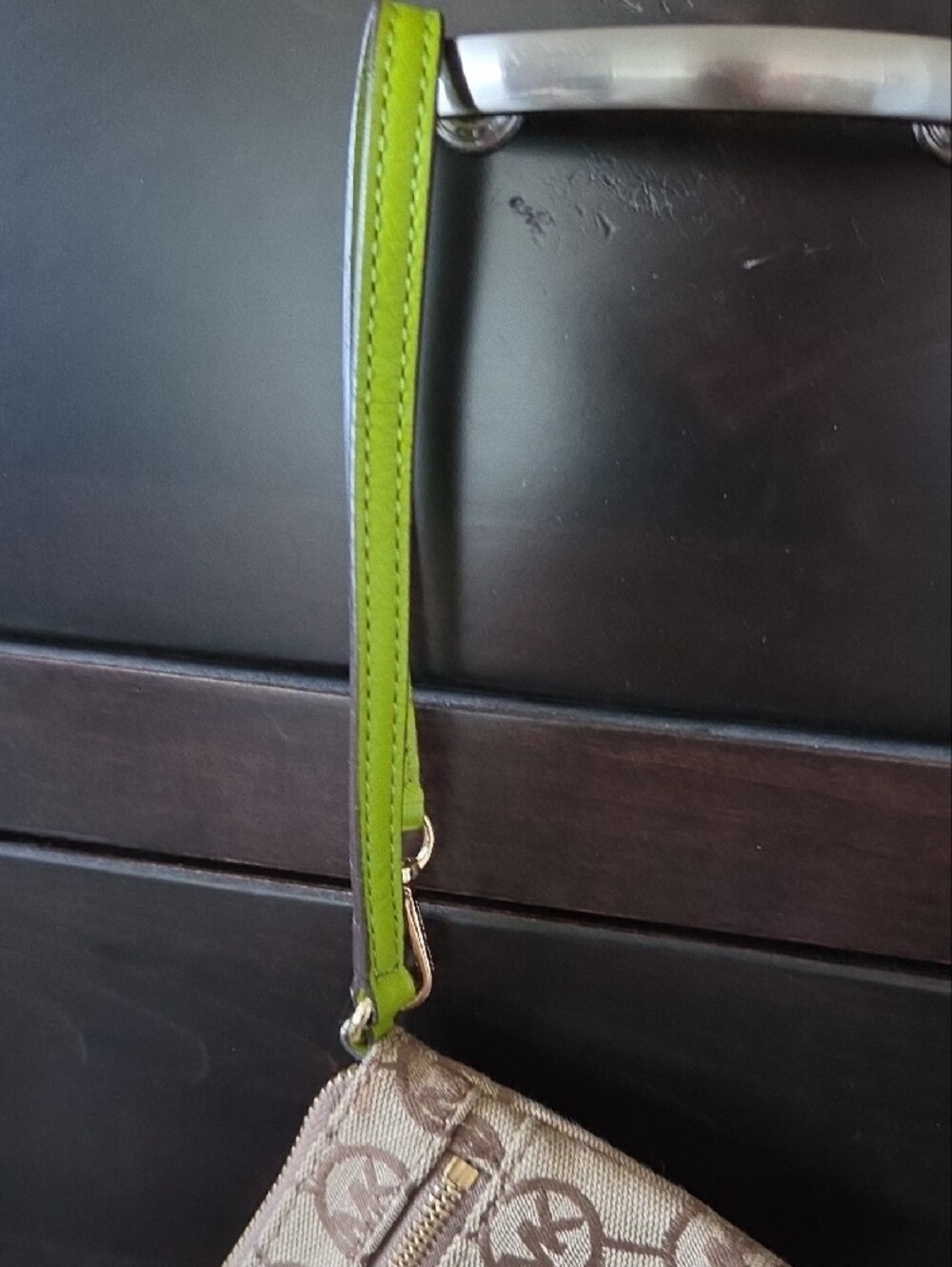Michael Kors Monogram Jacquard Wristlet Clutch Pouch Beige Lime Green - NWT - Picture 5 of 16